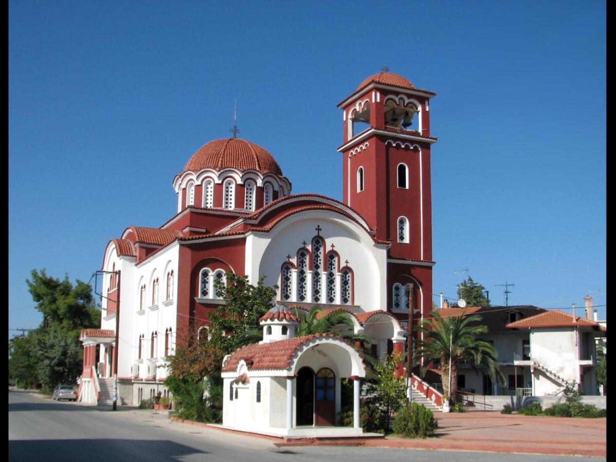 Villa Ilyos Ієрісос Екстер'єр фото